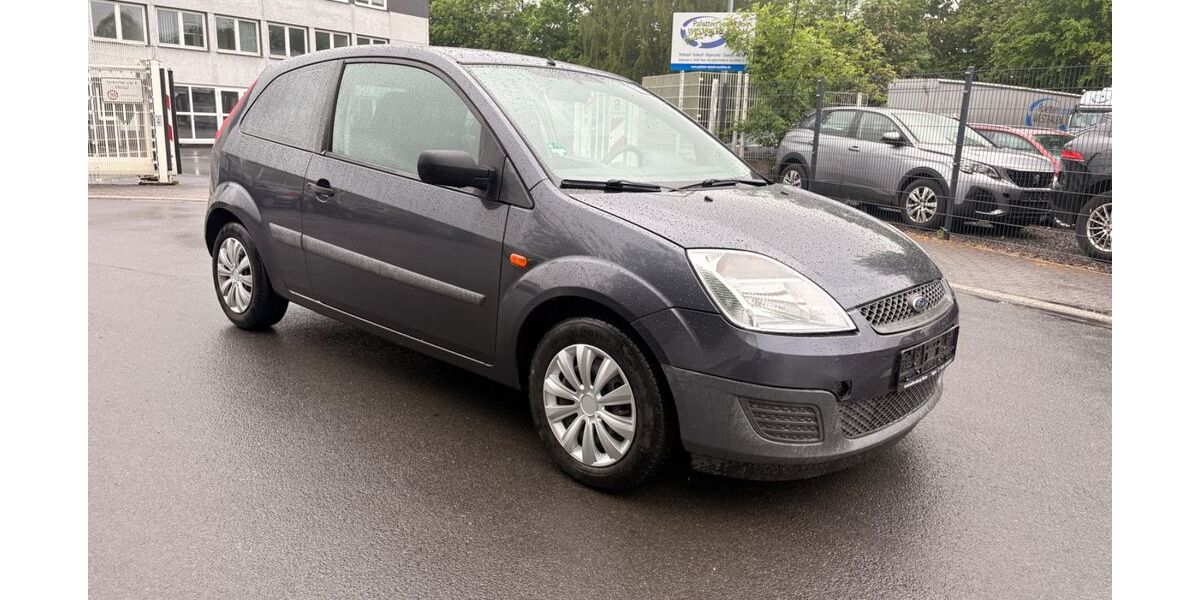 Ford Fiesta 142.000 km 2.300 &euro; Werl 59457