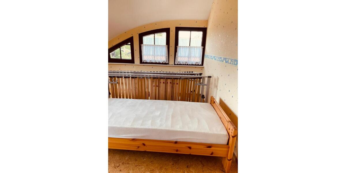 Doppelhaushälfte Twist - 6 Zimmer, 170 m&sup2;, 1.390&euro; | Angebot:25944476