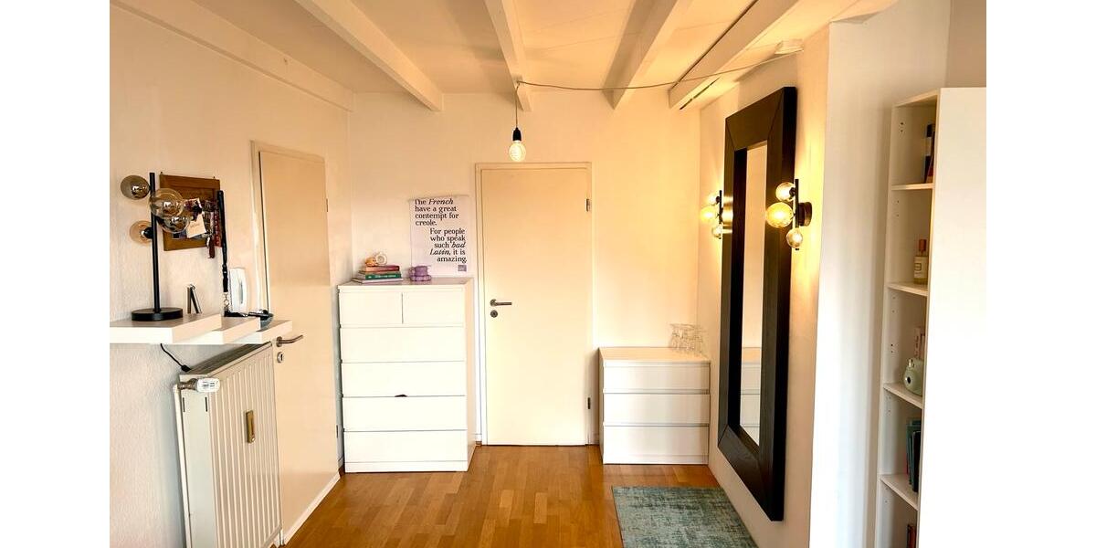 Dachgeschoßwohnung Köln Innenstadt - 2 Zimmer, 55 m&sup2;, 1.250&euro; | Angebot:25407456