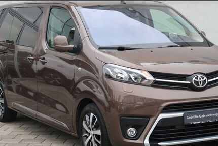 Toyota Proace (Verso)