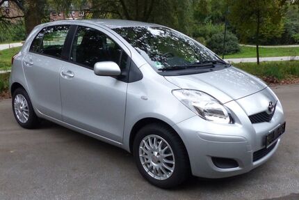 Toyota Yaris 39.431 km 5.950 € Haan 42781