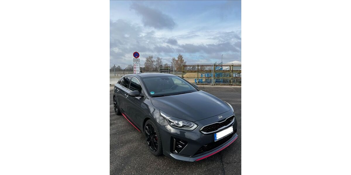 Kia pro ceed / ProCeed 98.700 km 19.500 &euro; Nördlingen 86720