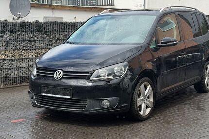 VW Touran 189.000 km 5.490 &euro; Bad Breisig 53498