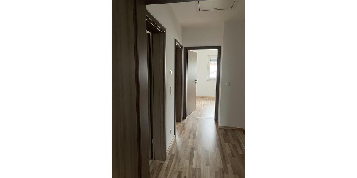 Doppelhaushälfte Irchenrieth - 4 Zimmer, 120 m&sup2;, 1.100&euro; | Angebot:26335223
