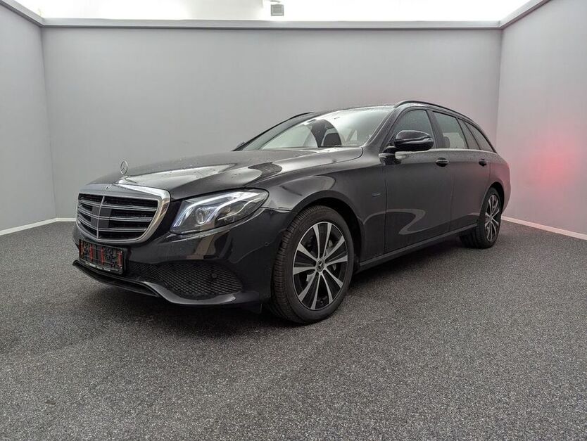 E 300