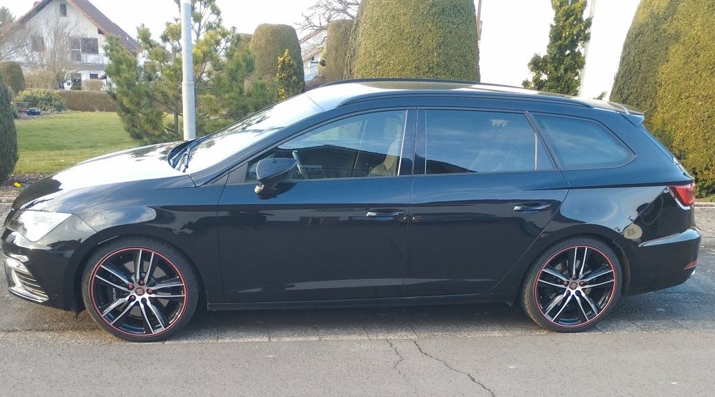 Seat Leon 65.000 km 24.300 &euro; Schrecksbach 34637