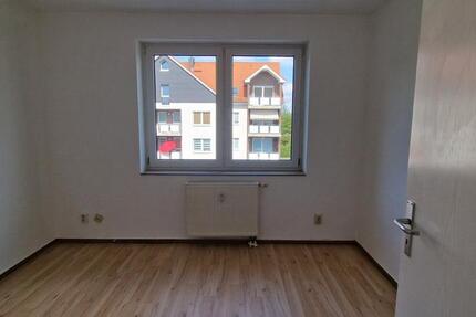 Wohnung Leuna - 3 Zimmer, 70 m&sup2;, 110.000&euro; | Angebot:27413879