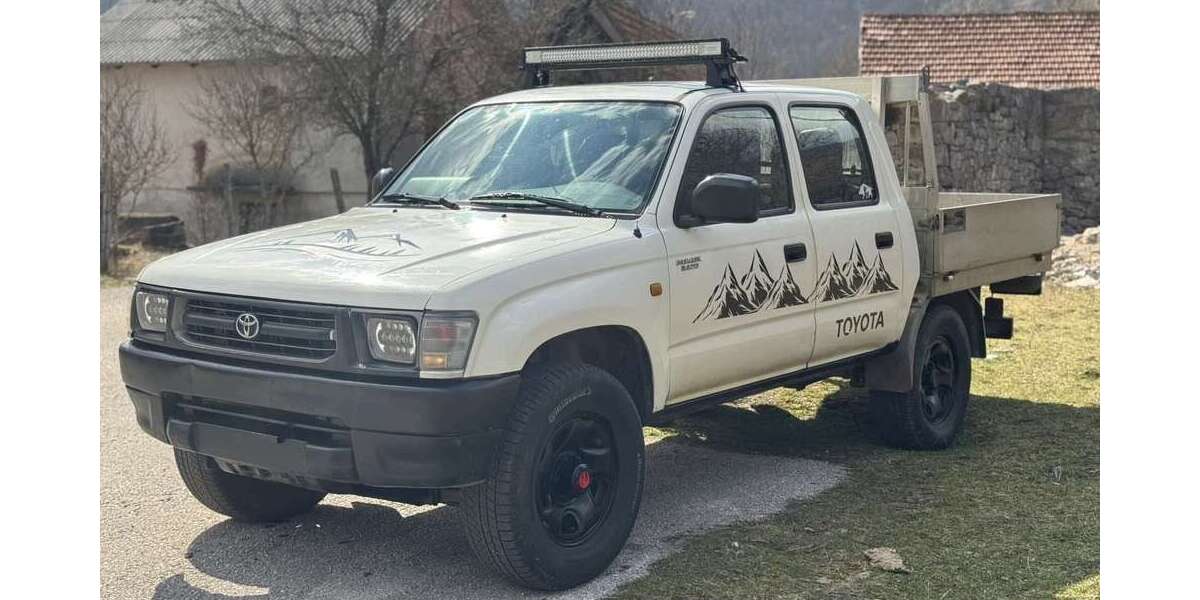 Toyota Hilux 260.113 km 5.500 &euro; Rothenburgsort (Hamburg) 20539