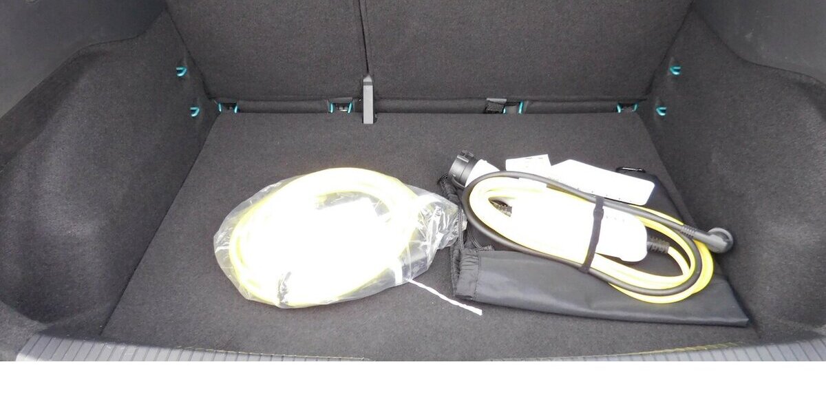 VW ID.3 Pure Performace Elektrik Automatik Navi 37.300 km 17.690 &euro; Vordorf 38533