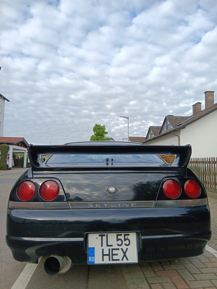 Nissan Skyline 170.000 km 22.000 € Speyer 67346