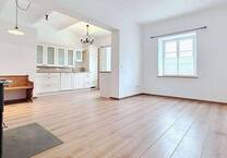 Charmante 3-Zimmer-EG-Wohnung mit Terrasse & Stil - sofort verfügbar in Feldkirchen-Westerham