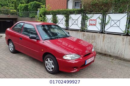 Hyundai Accent 85.000 km 999 &euro; Oberhausen 46145