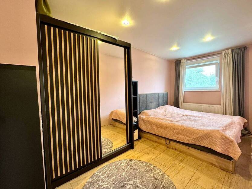 Perfekt für Singles & Paare - Umfassend saniert 2025: 3 Zimmer, ca. 65 m², Loggia, Designerbad