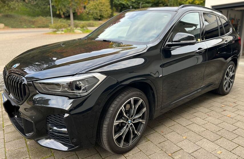 BMW X1 53.000 km 32.950 € Sulzburg 79295