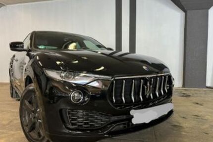 Maserati Levante 38.600 km 40.900 &euro; Herbrechtingen 89542