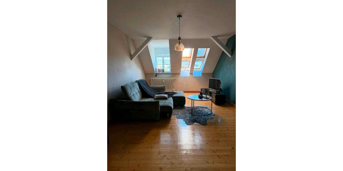 Dachgeschoßwohnung Sankt Ingbert - 2 Zimmer, 76 m&sup2;, 179.000&euro; | Angebot:27030057