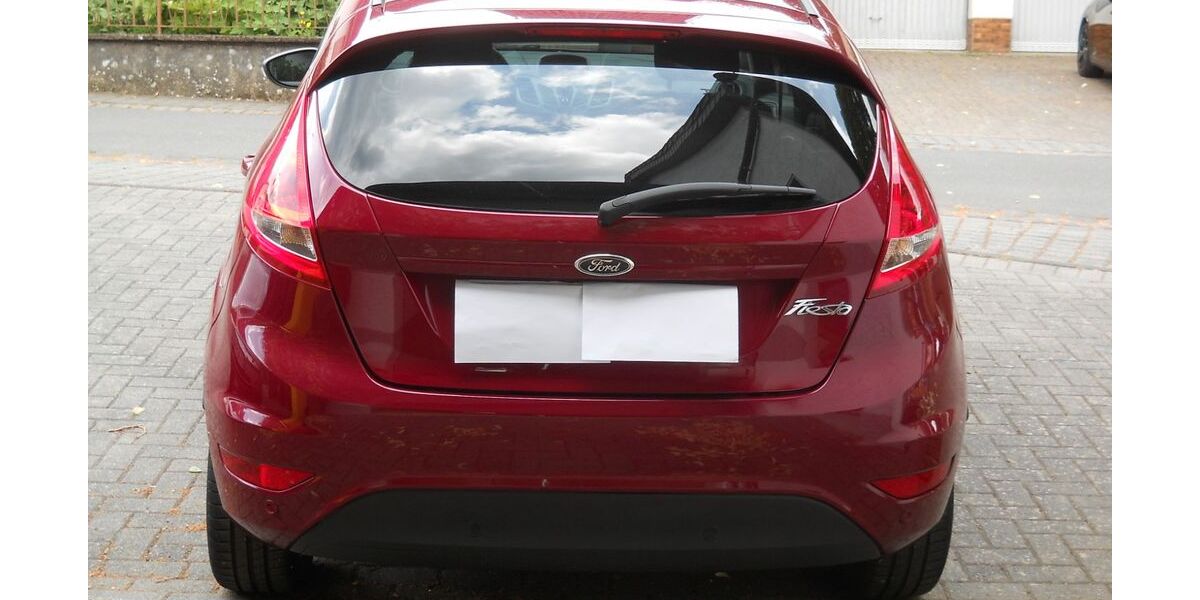 Ford Fiesta 61.765 km 4.950 &euro; Ahrbrück 53506