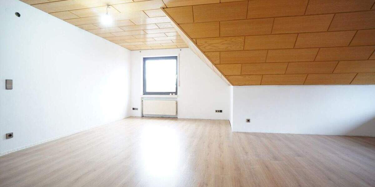 Einfamilienhaus Salzbergen - 9 Zimmer, 241 m&sup2;, 330.000&euro; | Angebot:24039076