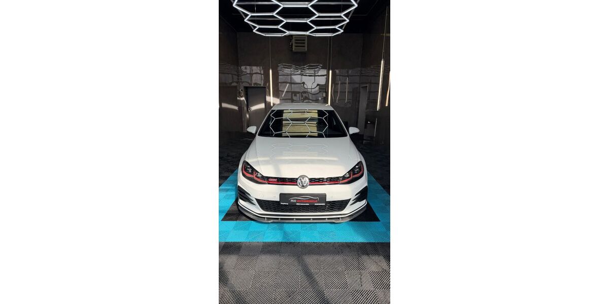 VW Golf 101.300 km 18.900 &euro; Augsburg 86165