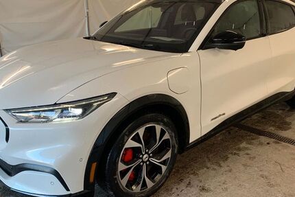 Ford Mustang Mach-E 55.437 km 24.980 &euro; Steinbach-Hallenberg OT Herges-Hallenberg 98587