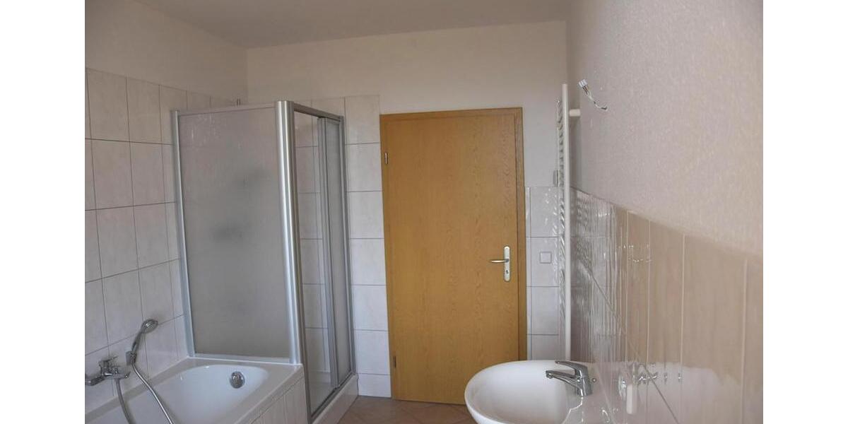 Etagenwohnung Wurzen - 2 Zimmer, 65 m&sup2;, 409&euro; | Angebot:26675772