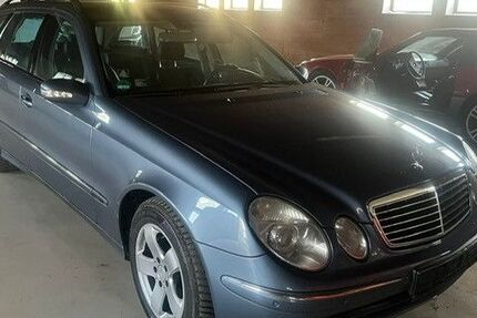 Mercedes-Benz E 220 212.543 km 4.900 &euro; Sontheim/Attenhausen 87776