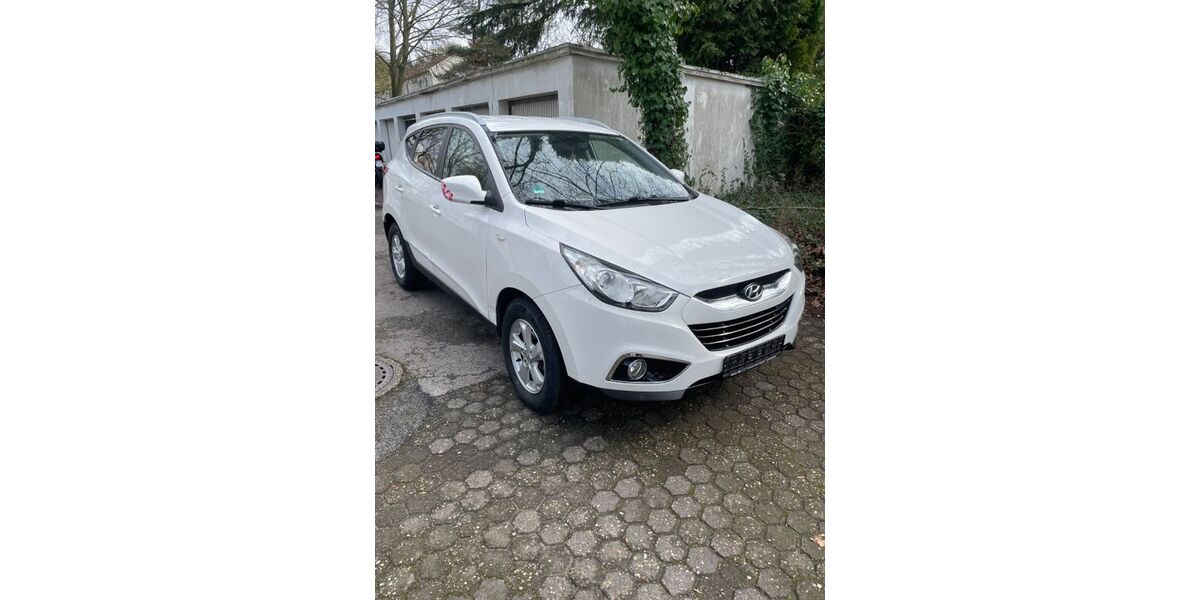 Hyundai ix35 119.000 km 7.000 &euro; Marl 45772
