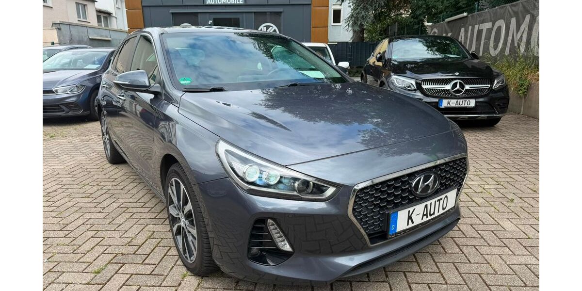 Hyundai i30 134.200 km 11.900 &euro; Herne 44625