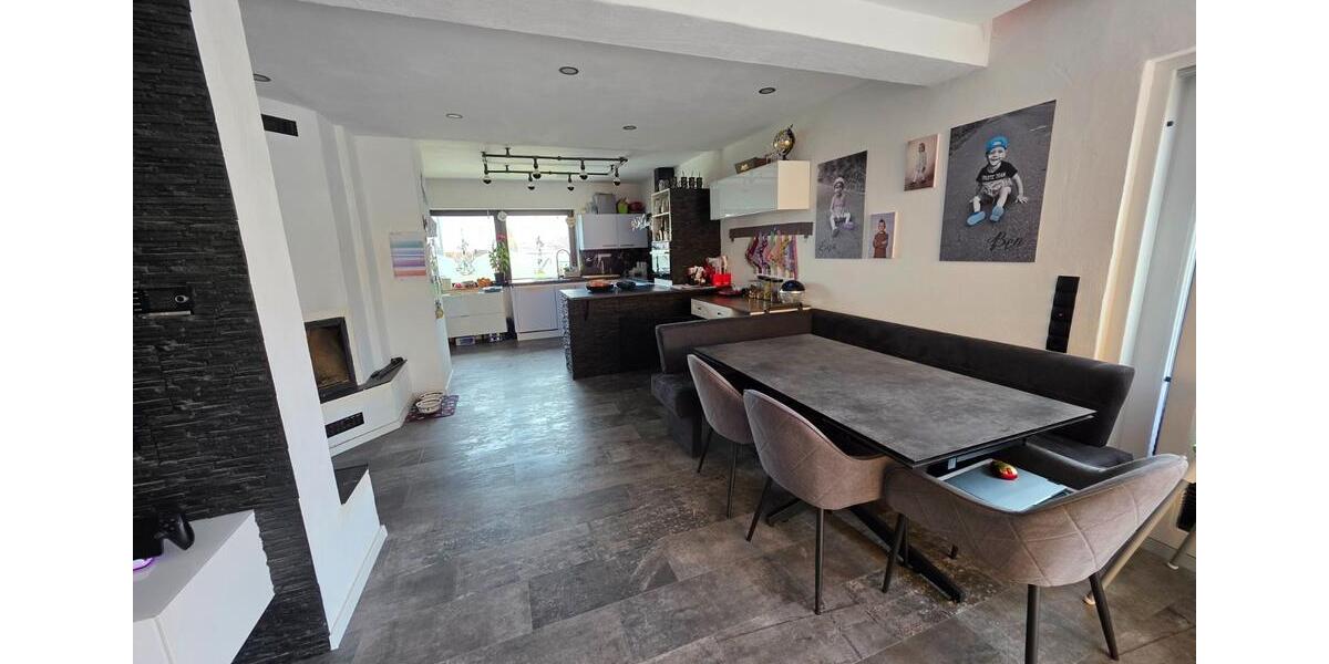 Einfamilienhaus Schleiden - 7 Zimmer, 184 m&sup2;, 445.000&euro; | Angebot:26699743