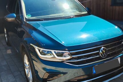 VW Tiguan 61.000 km 28.750 € Burgheim 86666