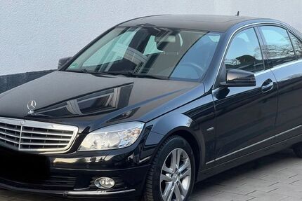 Mercedes-Benz C 250 180.000 km 8.900 &euro; Neckartailfingen 72666