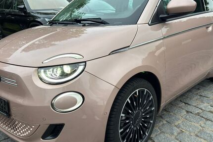 Fiat 500e 24.580 km 24.480 € Haßfurt 97437