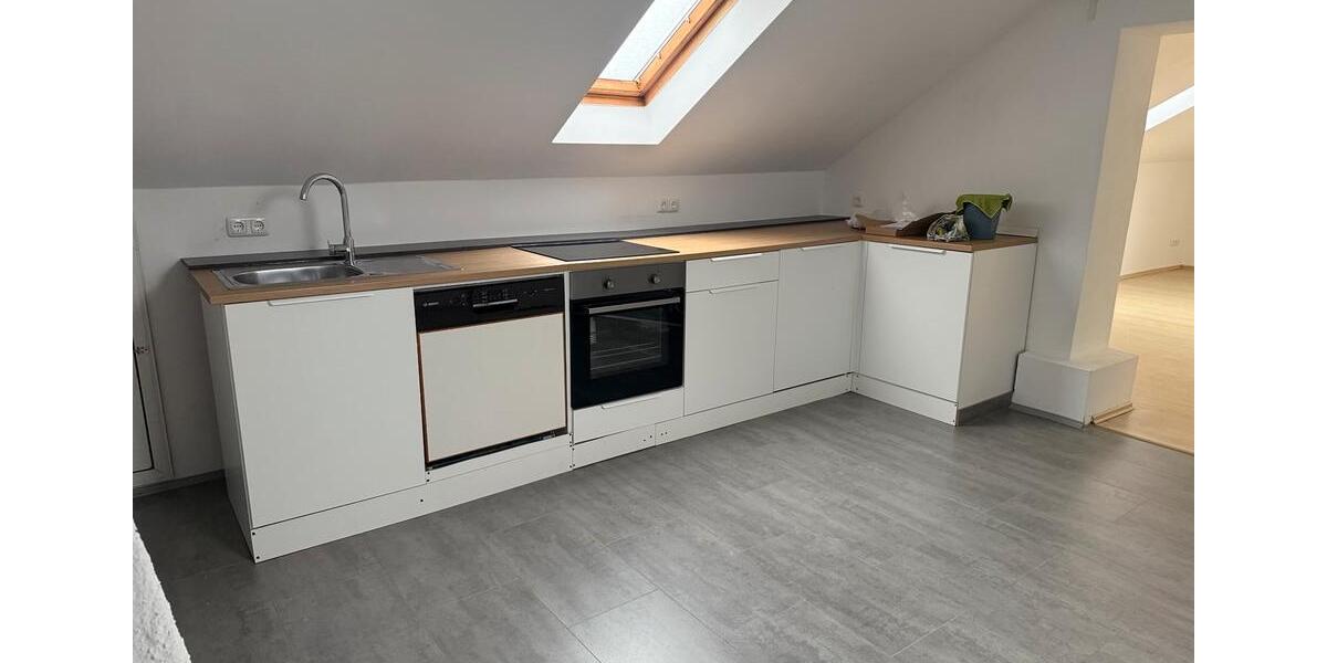 1,5 Zimmer DG Wohnung 1 zimmer