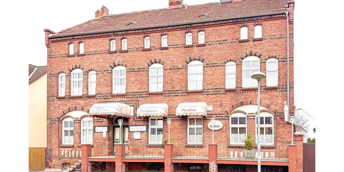 Mehrfamilienhaus, Wohnhaus Seehausen - 2 Zimmer, 391 m&sup2;, 280.000&euro; | Angebot:26557102