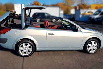 Renault Megane 80.783 km 4.950 &euro; Frankfurt 15234