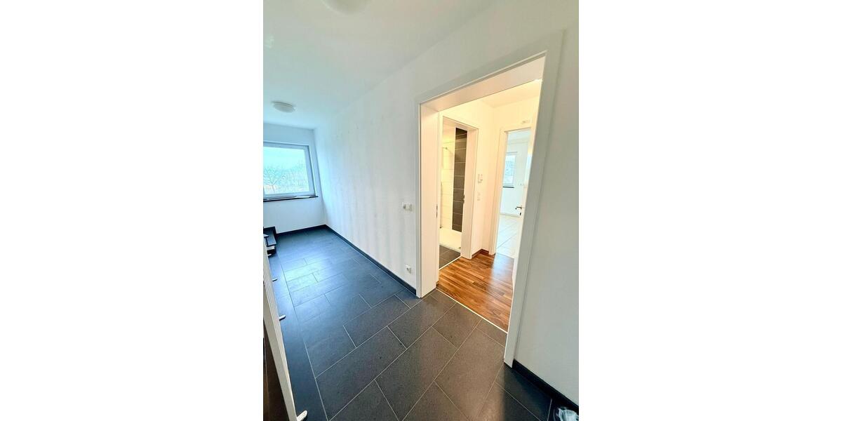 Etagenwohnung Regenstauf - 3 Zimmer, 145 m&sup2;, 1.650&euro; | Angebot:24560762