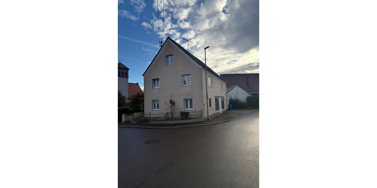 Einfamilienhaus Marxheim - 5 Zimmer, 160 m&sup2;, 1.600&euro; | Angebot:24599923