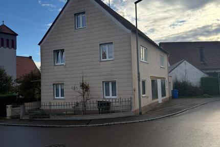 Haus Marxheim - 5 Zimmer, 160 m&sup2;, 1.600&euro; | Angebot:24599923