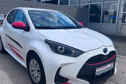 Toyota Yaris 33.900 km 17.880 &euro; Bensheim 64625