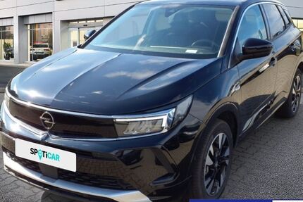 Opel Grandland (X) 8.500 km 27.990 &euro; Jüterbog 14913