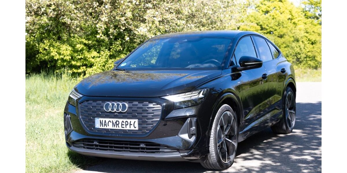 Audi Q4 e-tron 20.500 km 37.490 &euro; Karlsruhe 76228