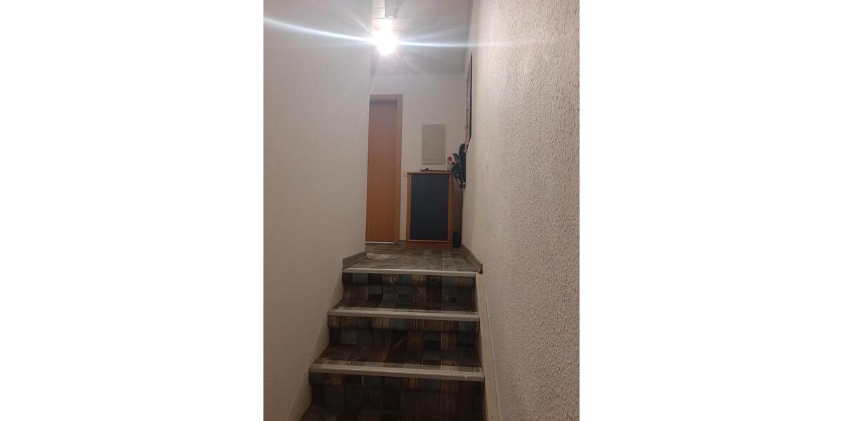 Dachgeschoßwohnung Erkelenz - 3 Zimmer, 76 m&sup2;, 460&euro; | Angebot:26408141