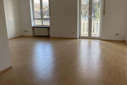 Wohnung Buchloe - 3 Zimmer, 75 m&sup2;, 845&euro; | Angebot:25301855