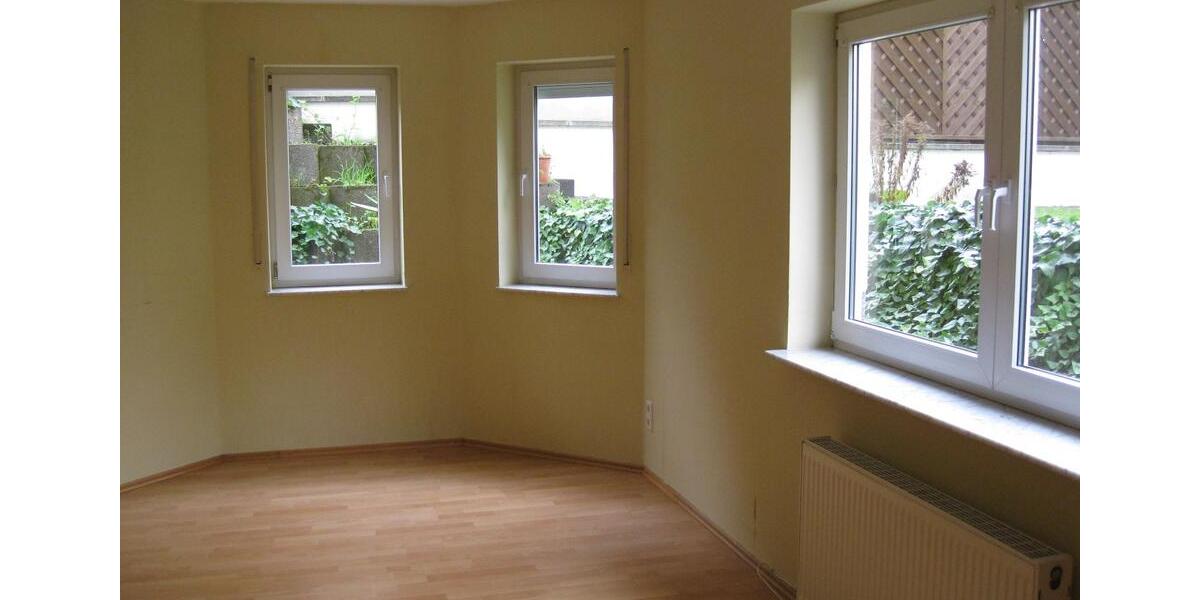 Etagenwohnung Mülheim-Kärlich Kärlich - 2 Zimmer, 75 m&sup2;, 600&euro; | Angebot:25339428