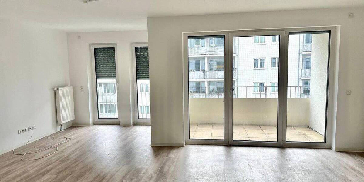 Etagenwohnung Nürnberg Steinbühl - 2 Zimmer, 68 m&sup2;, 1.050&euro; | Angebot:26883468