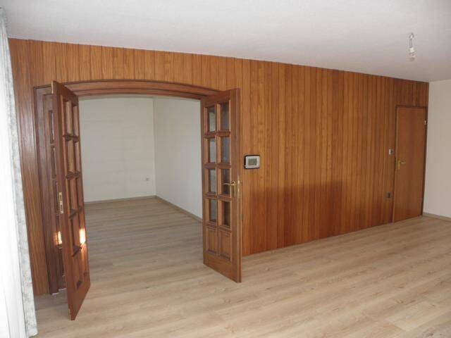 Einfamilienhaus Weener - 4 Zimmer, 120 m&sup2;, 800&euro; | Angebot:26017123