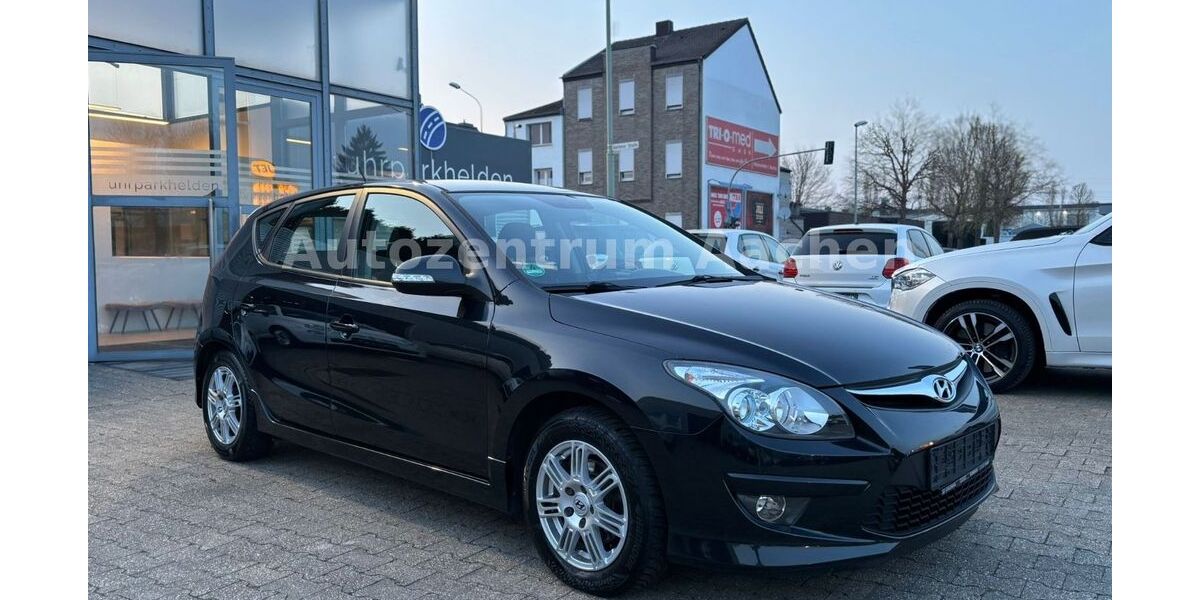 Hyundai i30 159.000 km 2.990 &euro; Eschweiler 52249