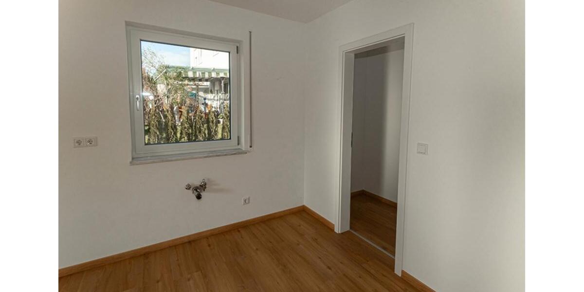 Erdgeschoßwohnung Freystadt - 4 Zimmer, 113 m&sup2;, 1.450&euro; | Angebot:26167165