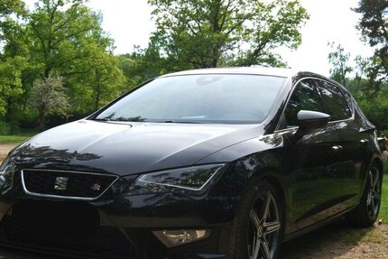 Seat Leon 84.000 km 14.700 € Lauf 77886