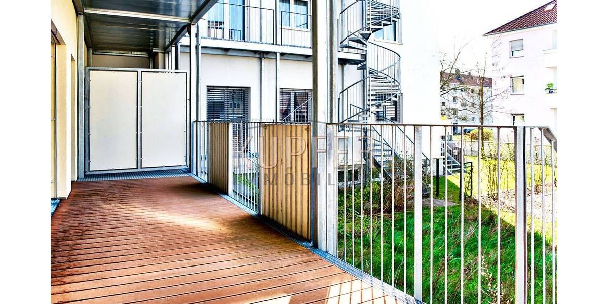 Trendige Stadtwohnung mit Balkon und Garten in zentraler Lage! 4 zimmer